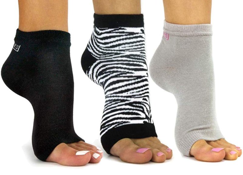 Katelyn Lohr, a los 8 años creó su empresa de venta de calcetines sin dedos  - Innovadoras