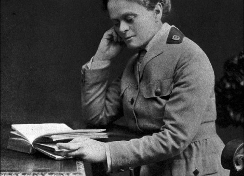 Elsie Inglis