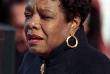 Maya Angelou inaugura una serie de monedas de mujeres americanas