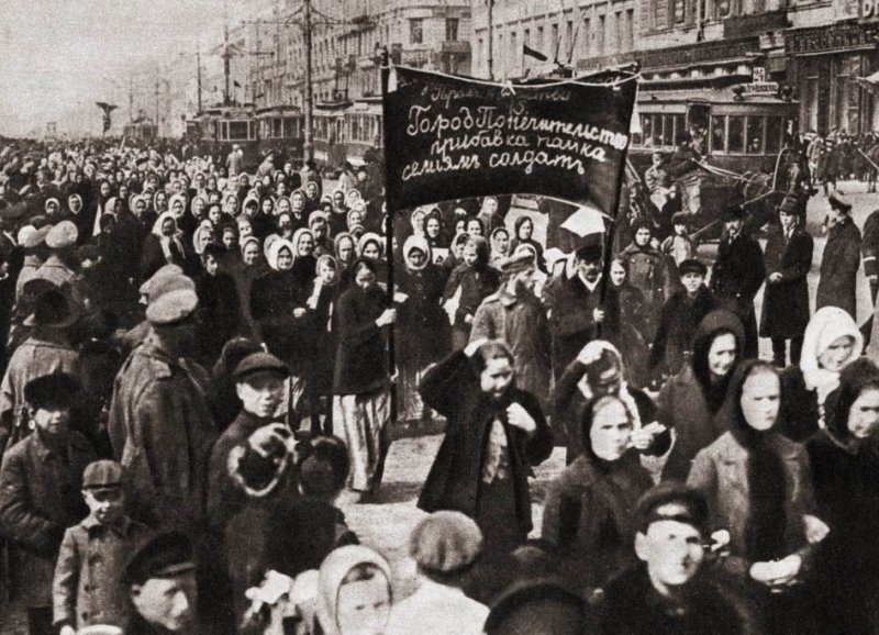 Manifestacin de mujeres por pan y paz